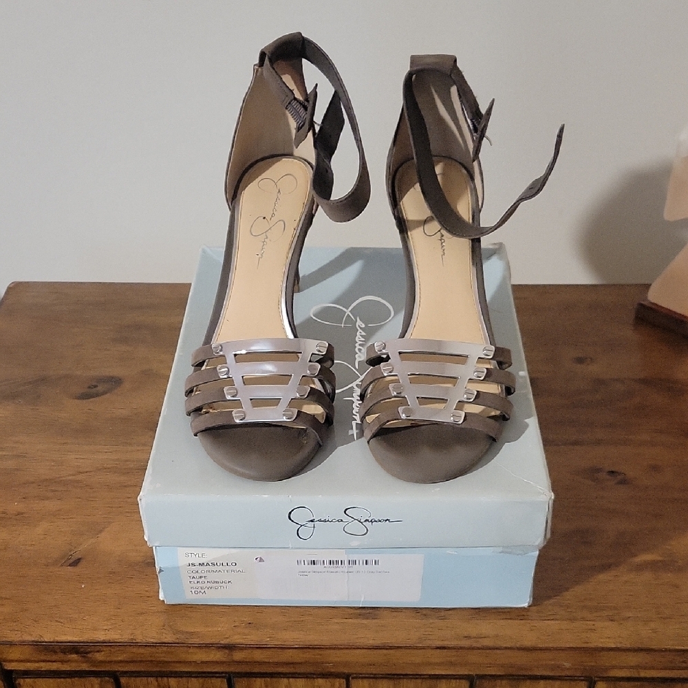 Jessica Simpson Women's Brown Sandals